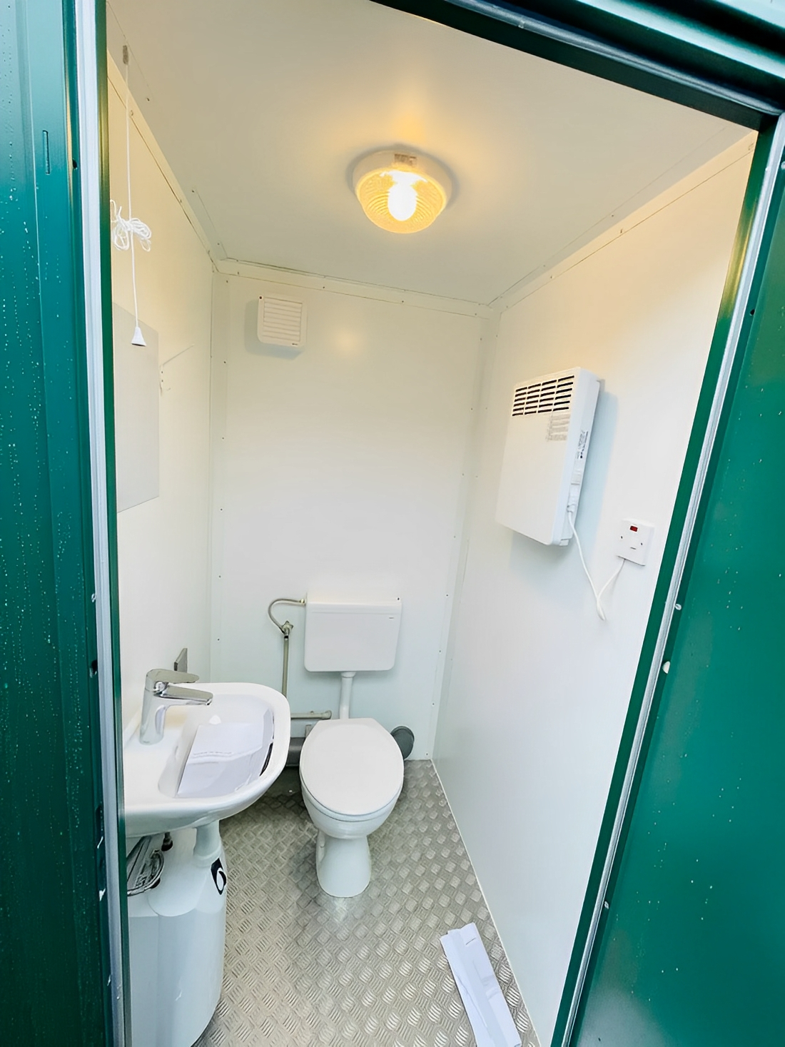 8 Fuß x 5 Fuß Doppel-WC mit Wasseranschluss 1+1 (Grün) – Bild 2
