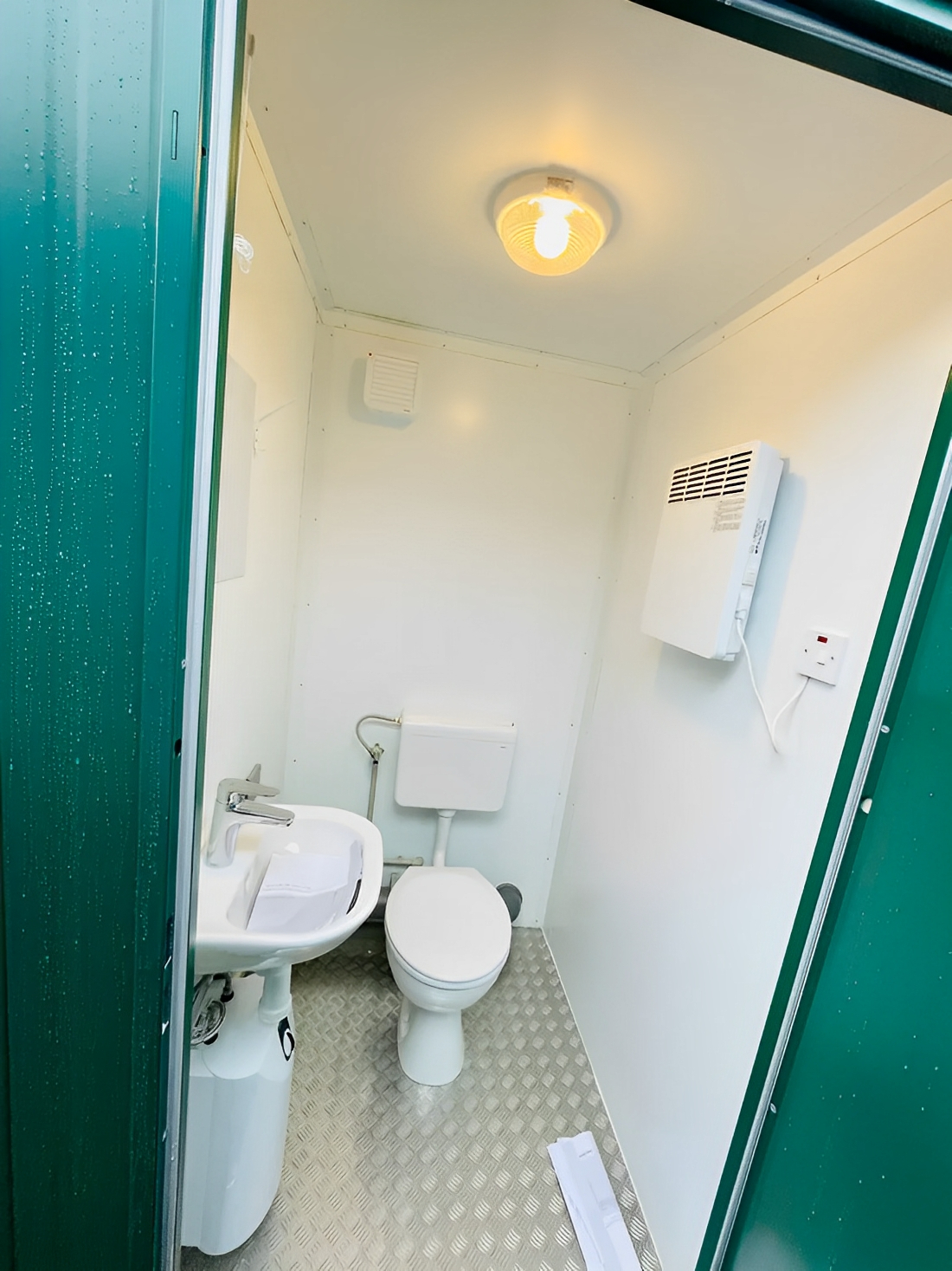 8 Fuß x 5 Fuß Doppel-WC mit Wasseranschluss 1+1 (Grün) – Bild 4