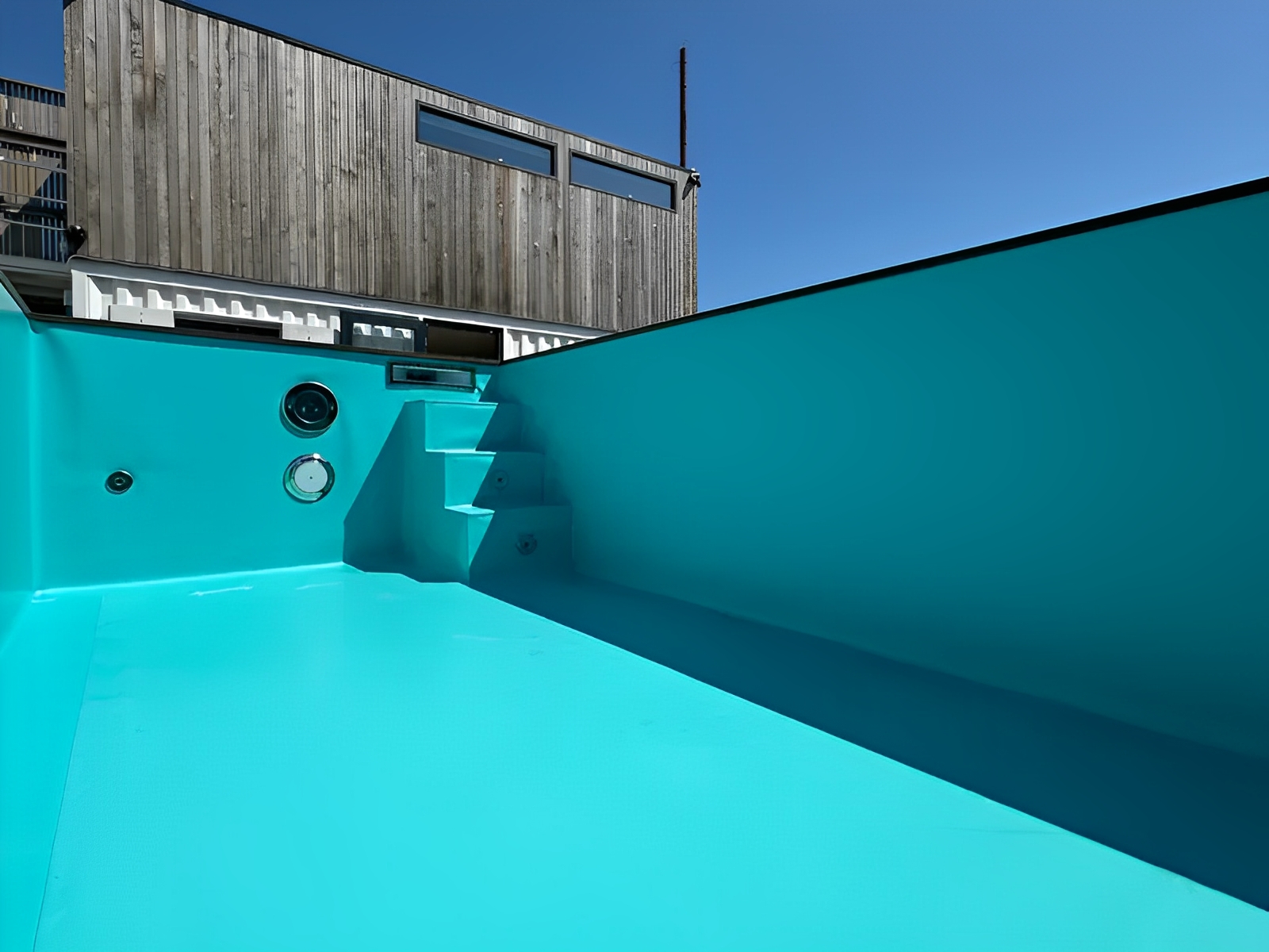 20 Fuß Containerpool | Karibikblauer Außenpool – Bild 13