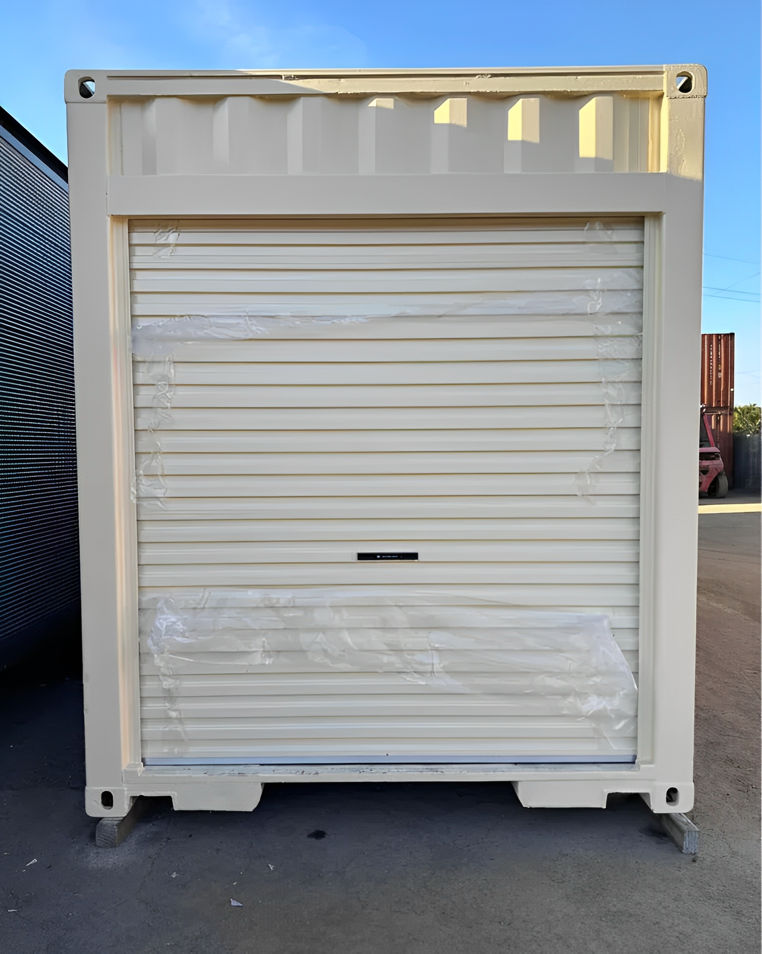 40 Fuß x 8 Fuß großer Seecontainer mit Rolltor – Bild 4