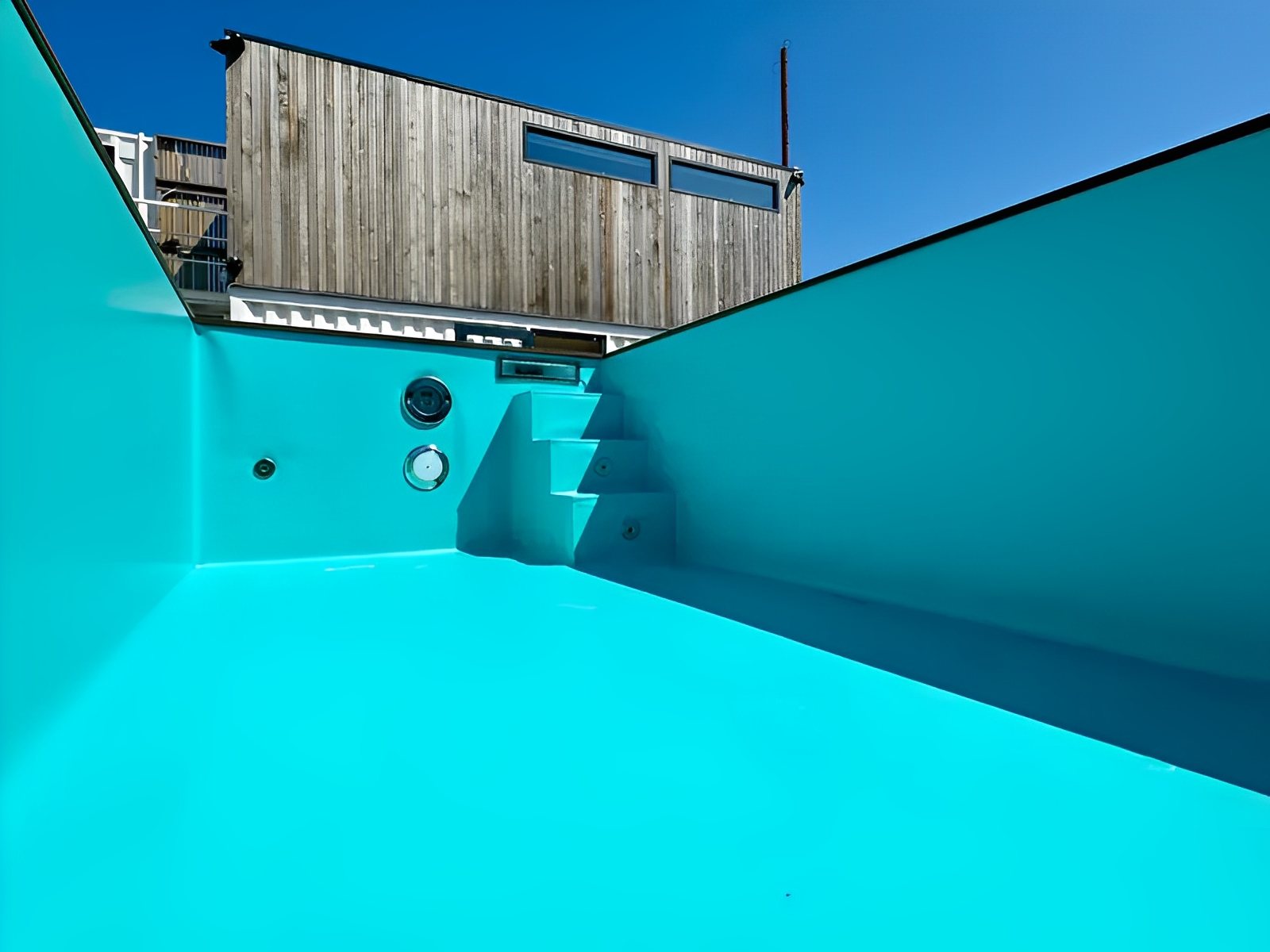 20 Fuß Containerpool | Karibikblauer Außenpool – Bild 11