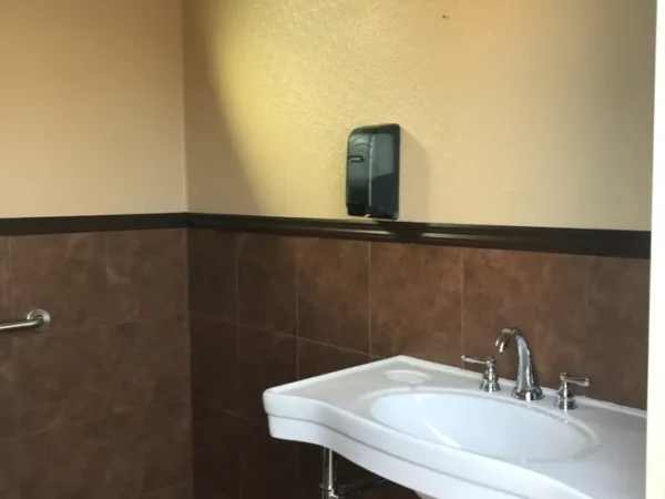 Restroom-shipping-container-Conex-Portable-bathroom.webp